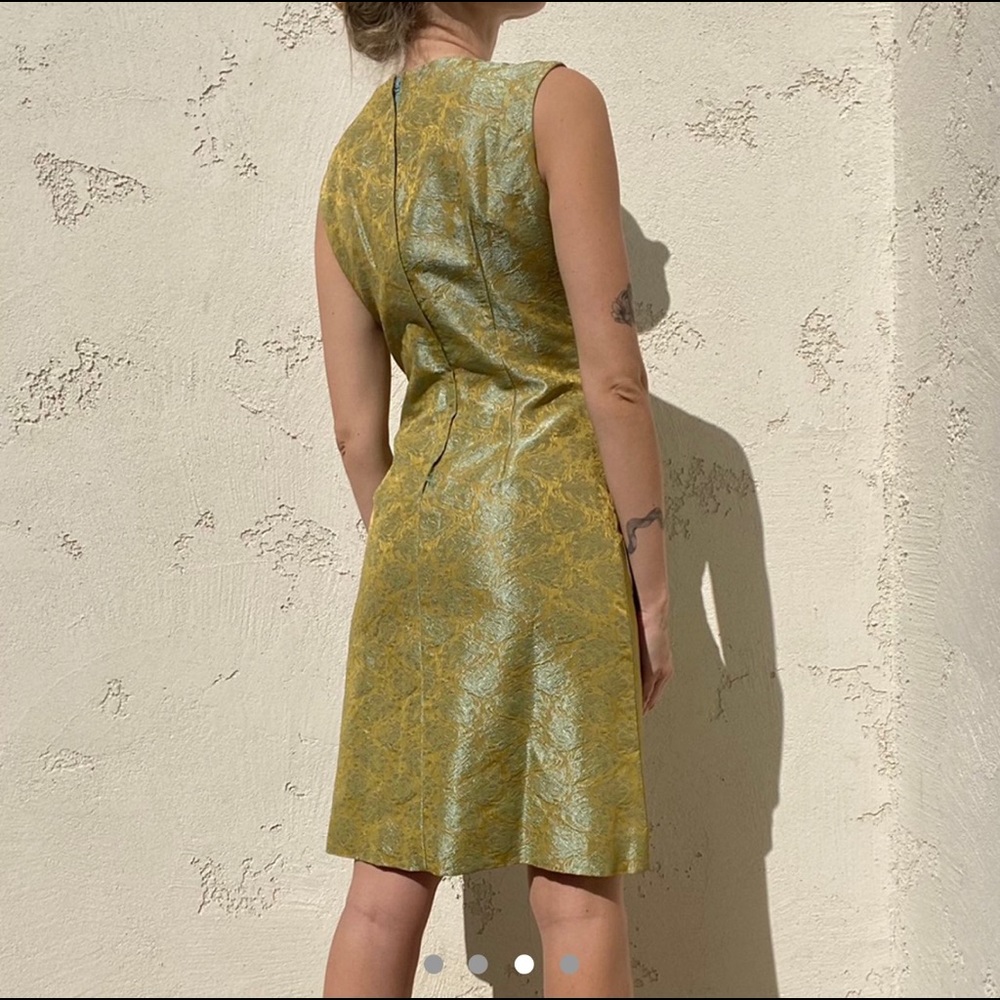 Vintage 1960s turquoise and gold jacquard dress - Picture 3 of 8